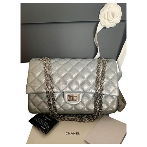 sac chanel argenté|chanel sac boutique.